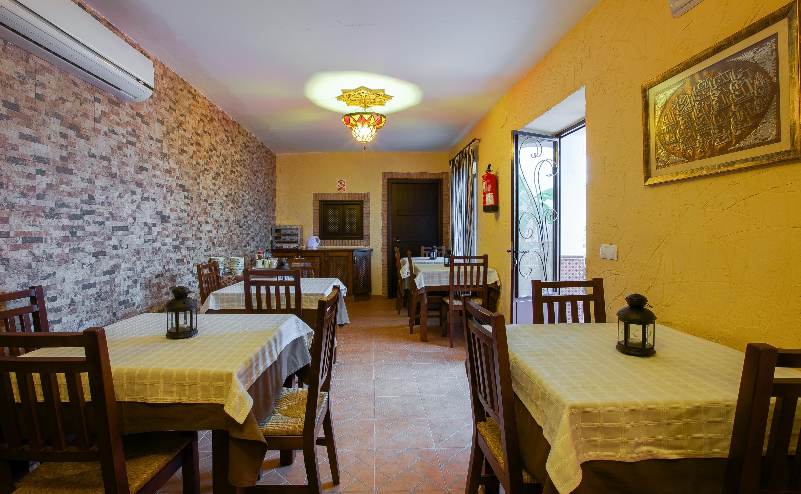 Al-Mudawar Casa Rural Almodóvar del Río エクステリア 写真