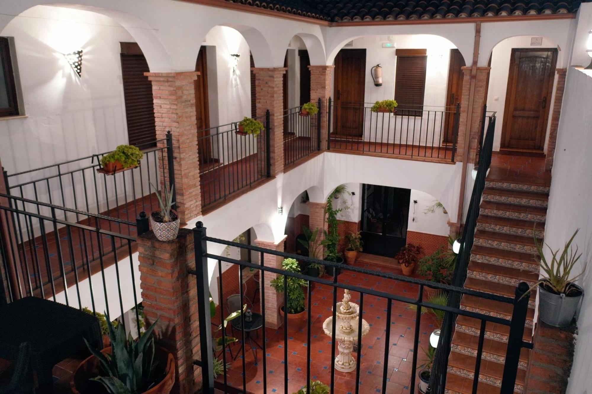 Al-Mudawar Casa Rural Almodóvar del Río エクステリア 写真
